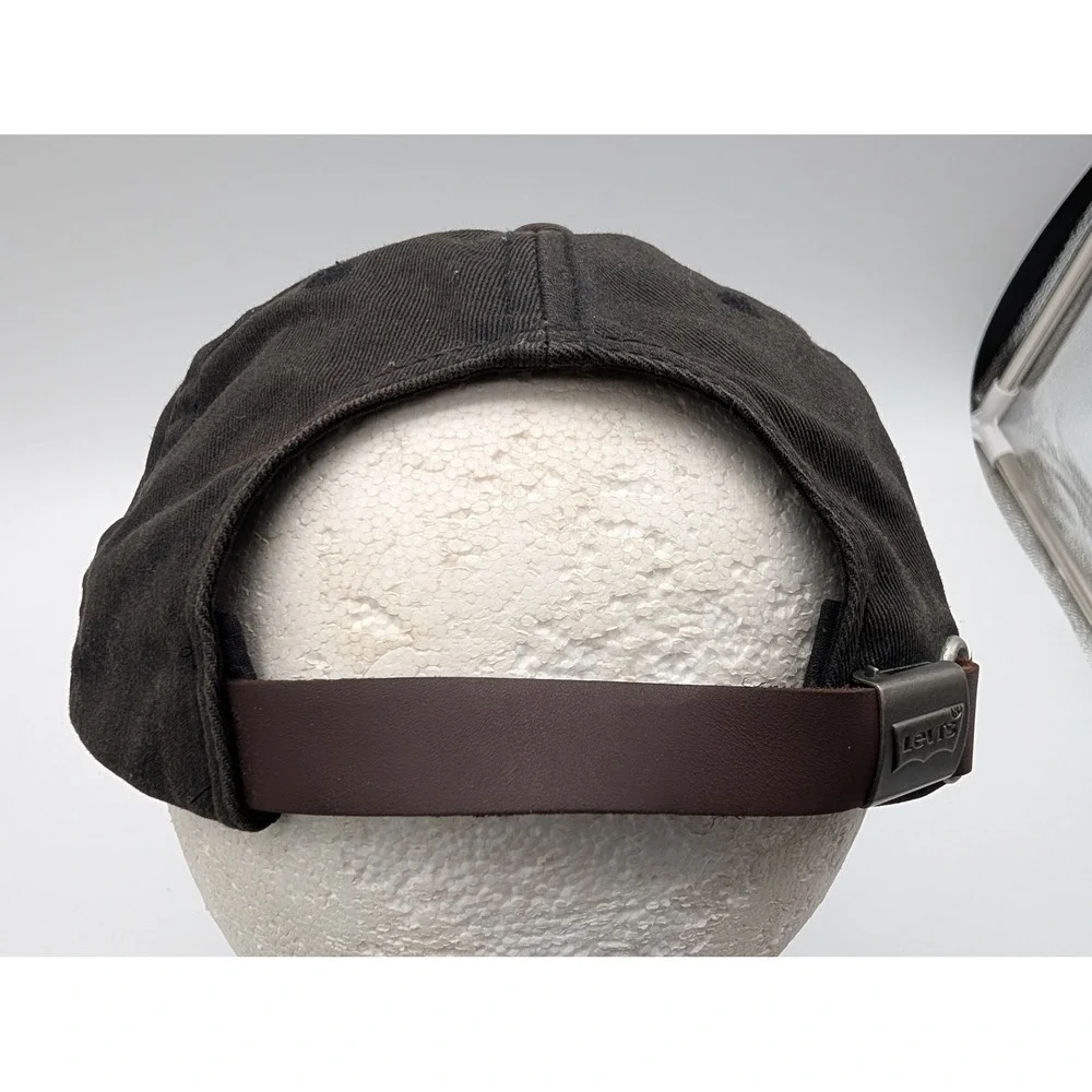 Levis Mens Faded Black Cotton Baseball Cap Adjustable Leather Strap Hat